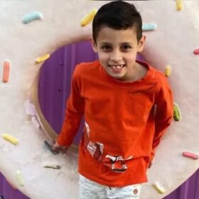 Polícia investiga morte de menino que caiu de prédio em Londrina; caso é tratado como acidente, diz delegado Foto 1 Fotos de Polícia investiga morte de menino que caiu de prédio em Londrina; caso é tratado como acidente, diz delegado