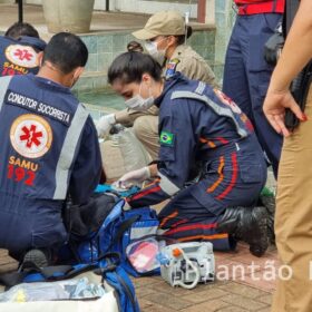 Fotos de Trabalhador é esfaqueado e morto durante roubo de celular no centro de Maringá