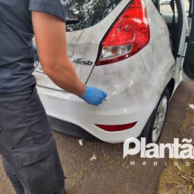 Fotos de Câmera registra policial federal atirando contra veículo de uma quadrilha em Maringá