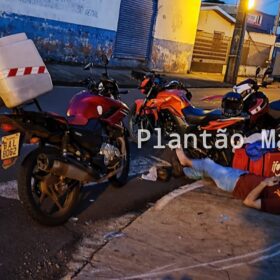 Fotos de Câmera de segurança registra colisão entre duas motos em Sarandi