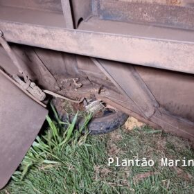 Fotos de Carreta tomba em cima de moto e motociclista escapa da morte em Maringá