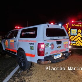 Fotos de Carreta tomba em cima de moto e motociclista escapa da morte em Maringá