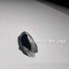 Fotos de Criminosos atiram contra vítima durante roubo de veículo em Maringá