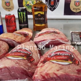Fotos de Homem é preso após furtar sete peças de picanha, whisky e energético em supermercado de Maringá