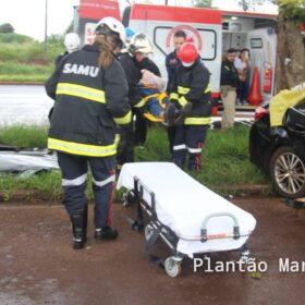 Fotos de Homem é resgatado das ferragens após carro capotar entre Sarandi e Marialva