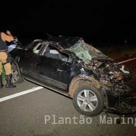 Fotos de Motorista é ejetado de carro após capotamento e tem o corpo esmagado por caminhão na PR-323 próximo a Água Boa