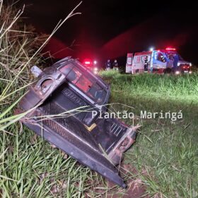 Fotos de Morre no hospital motorista ejetado para fora de carro após capotamento em Marialva