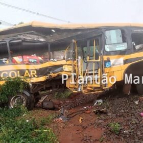 Fotos de Duas pessoas morreram e seis foram intubadas após colisão entre trem e ônibus em Jandaia do Sul