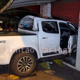 Fotos de Homem com drogas dentro do carro causa grave acidente durante fuga da GCM e deixa duas crianças feridas em Maringá