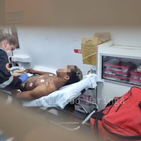 Fotos de Homem é esfaqueado ao tentar separar briga em Maringá