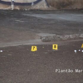 Fotos de Homem é executado com nove tiros em Sarandi 