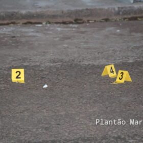 Fotos de Homem é executado com nove tiros em Sarandi 