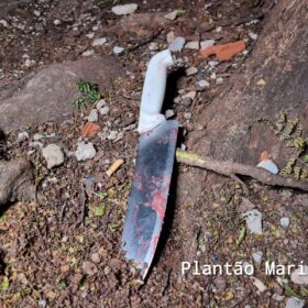 Homem é morto a tiros e facadas após briga de bar em Sarandi  Foto 1 Fotos de Homem é morto a tiros e facadas após briga de bar em Sarandi