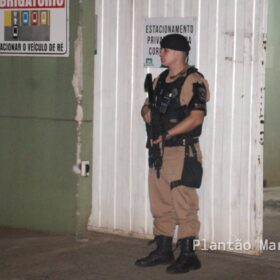 Fotos de Homem que foi baleado e obrigado cavar à própria cova em Sarandi, é transferido para região 