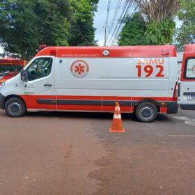 Fotos de Mãe e filha em moto ficam feridas após colisão com caminhão em Maringá