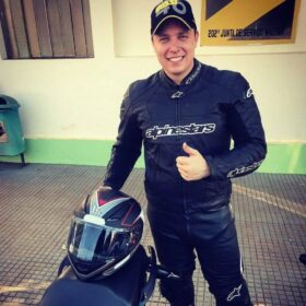 Fotos de Motociclista morre após bater em colheitadeira na BR-369 