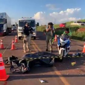 Fotos de Motociclista morre após bater em colheitadeira na BR-369 