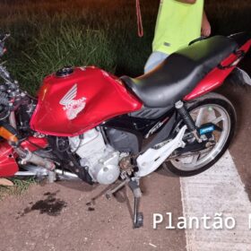 Fotos de Motociclista sofre ferimentos graves após bater em carro capotado na rodovia PR-323 em Paiçandu 