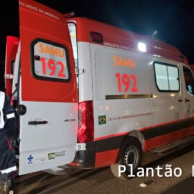 Fotos de Motociclista sofre ferimentos graves após bater em carro capotado na rodovia PR-323 em Paiçandu 