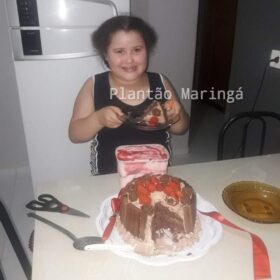 Fotos de Motorista embriagado, com a CNH vencida invade calçada, atropela e mata criança autista de 13 anos em Sarandi