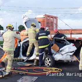 Fotos de Mulher é socorrida com ferimentos após colisão na rodovia BR-376, entre Marialva e Sarandi