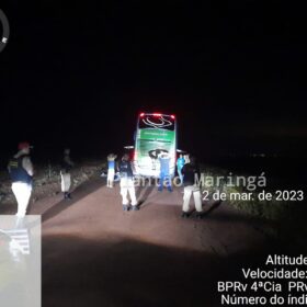Fotos de Piratas do Asfalto agridem motorista de ônibus durante assalto e trocam tiros com a polícia rodoviária na fuga
