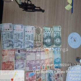 Fotos de Piratas do Asfalto agridem motorista de ônibus durante assalto e trocam tiros com a polícia rodoviária na fuga