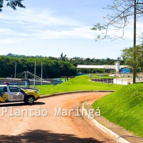 Fotos de PM é acionada após feto ser encontrado na subestação da Sanepar em Maringá