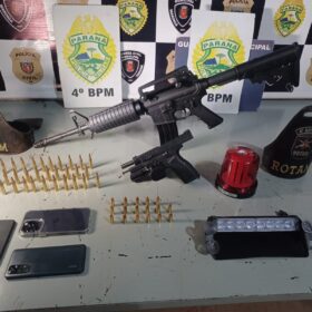 Fotos de Polícia apreende fuzil e pistola com integrantes do grupo piratas do asfalto em Maringá 