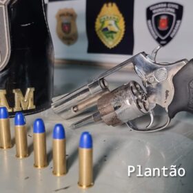 Fotos de Polícia Militar prende dupla armada e evita possível homicídio em Maringá