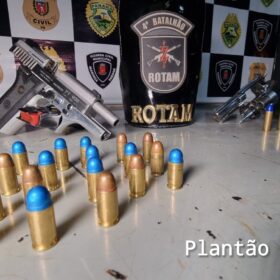 Fotos de Polícia Militar prende dupla armada e evita possível homicídio em Maringá