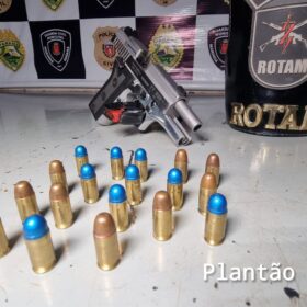 Fotos de Polícia Militar prende dupla armada e evita possível homicídio em Maringá