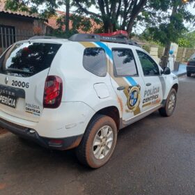 Fotos de Um homem morreu e três pessoas foram baleados durante uma partida de futebol em Maringá