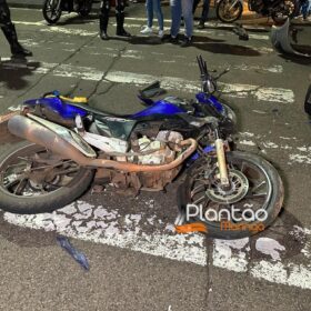 Fotos de Câmera registra acidente que deixou motoboy em estado grave em Maringá