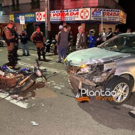Fotos de Câmera registra acidente que deixou motoboy em estado grave em Maringá