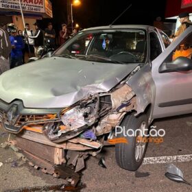 Fotos de Câmera registra acidente que deixou motoboy em estado grave em Maringá