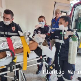 Fotos de Carro avança preferencial e deixa mulher em estado gravíssimo em Maringá