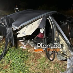 Fotos de Cigarreiro em fuga da polícia provoca acidente e deixa três pessoas com ferimentos graves 
