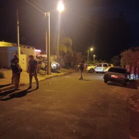 Fotos de Homem é executado a tiros na frente da família em Mandaguaçu