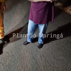Fotos de Idosa de 72 anos é ferida durante roubo em ponto de ônibus em Maringá