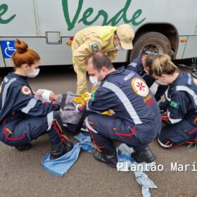 Fotos de Motociclista fica ferido após bater em traseira de ônibus em Maringá 