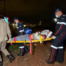 Fotos de Ao perder o controle da motocicleta, homem cai em ribanceira em Maringá