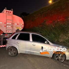 Fotos de Carro desgovernado prensa caminhoneiro contra carreta em Maringá, a vítima morreu na hora