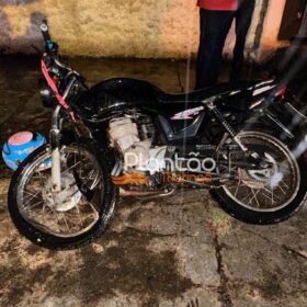Fotos de Funcionária da Santa Casa é intubada após bater em carreta estacionada em Maringá
