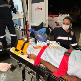 Fotos de Câmera registra homem sendo brutalmente agredido em Sarandi; a vítima permanece em coma induzido