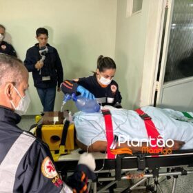 Fotos de Câmera registra homem sendo brutalmente agredido em Sarandi; a vítima permanece em coma induzido
