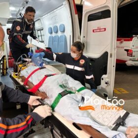 Fotos de Câmera registra homem sendo brutalmente agredido em Sarandi; a vítima permanece em coma induzido