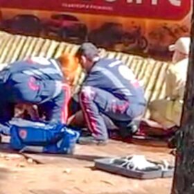 Fotos de Homem é intubado após ser esfaqueado no centro de Maringá