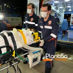 Fotos de Homem é intubado e socorrido em estado grave após ser atingido por disparos de arma de fogo