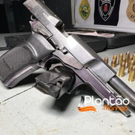 Fotos de Homem é preso com pistola 9mm após perseguição em Maringá